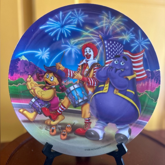 McDonald's Other - 1998 McDonald’s Patriotic Fireworks Plate – Vintage Collector’s Throwback!